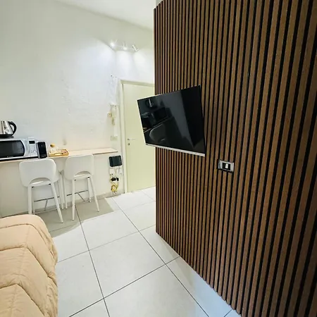 Tiny & Cosy Flat In Διαμέρισμα *